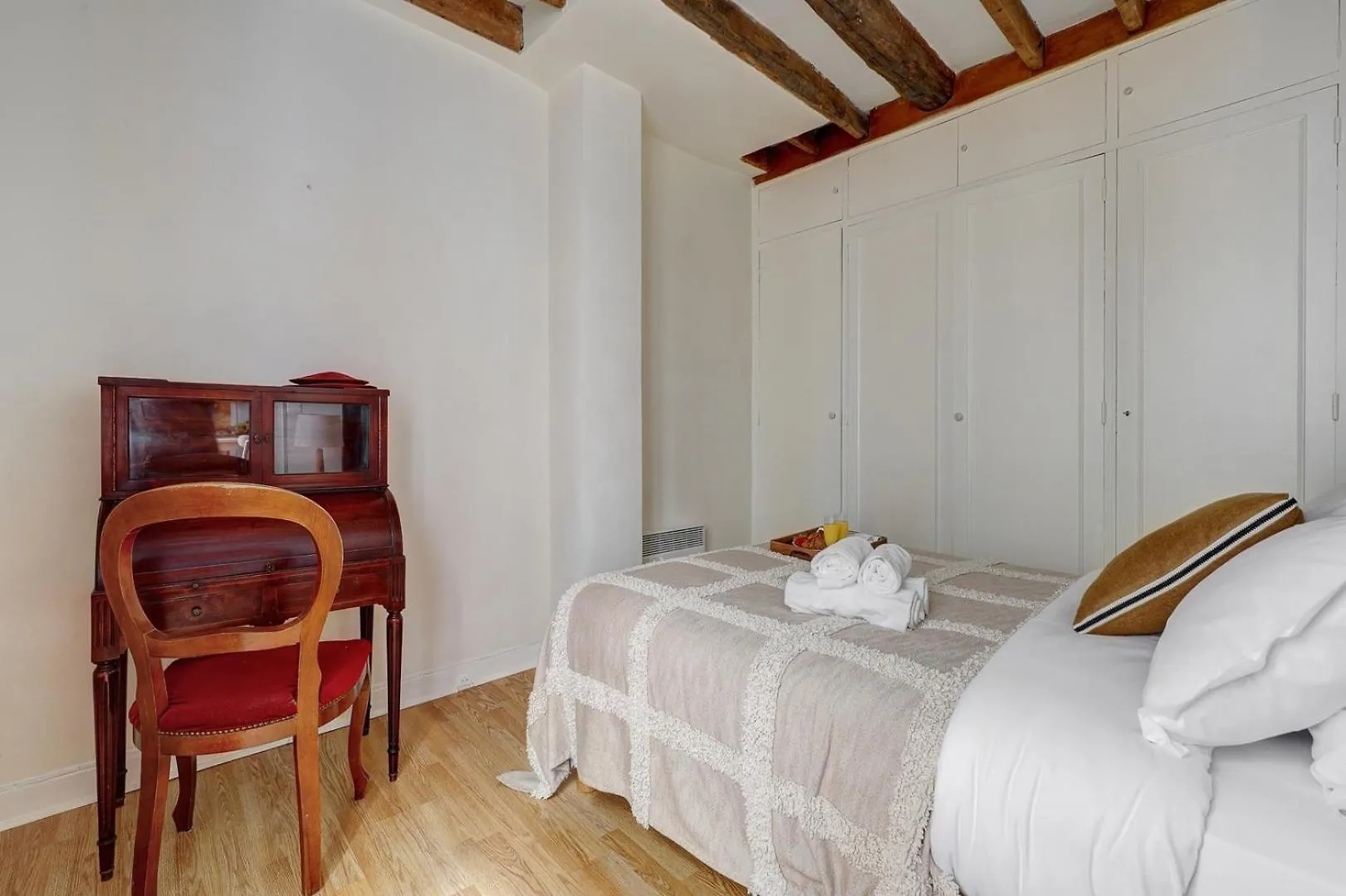 Apartment Bnbnook - Chic 1Br - Champ De Mars & Eiffel Tower Paris